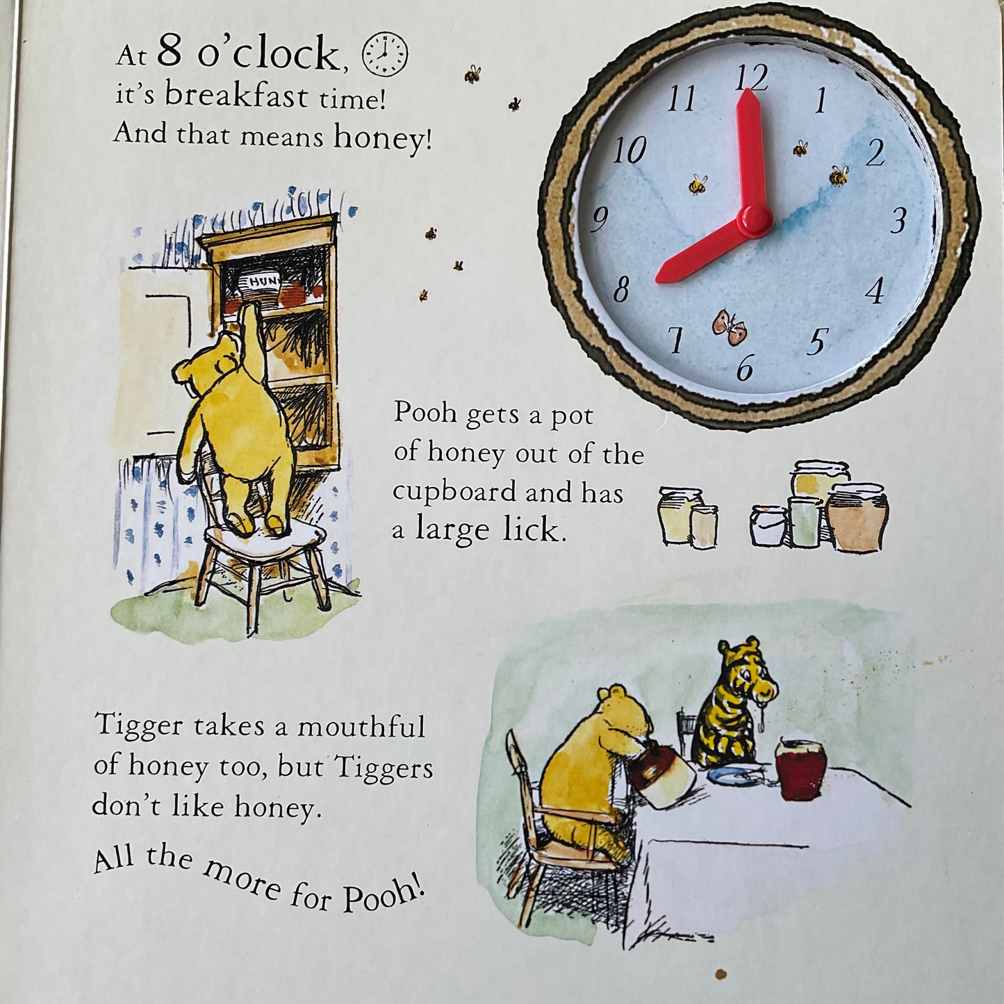 Tell The Time With Winnie The Pooh Board Book