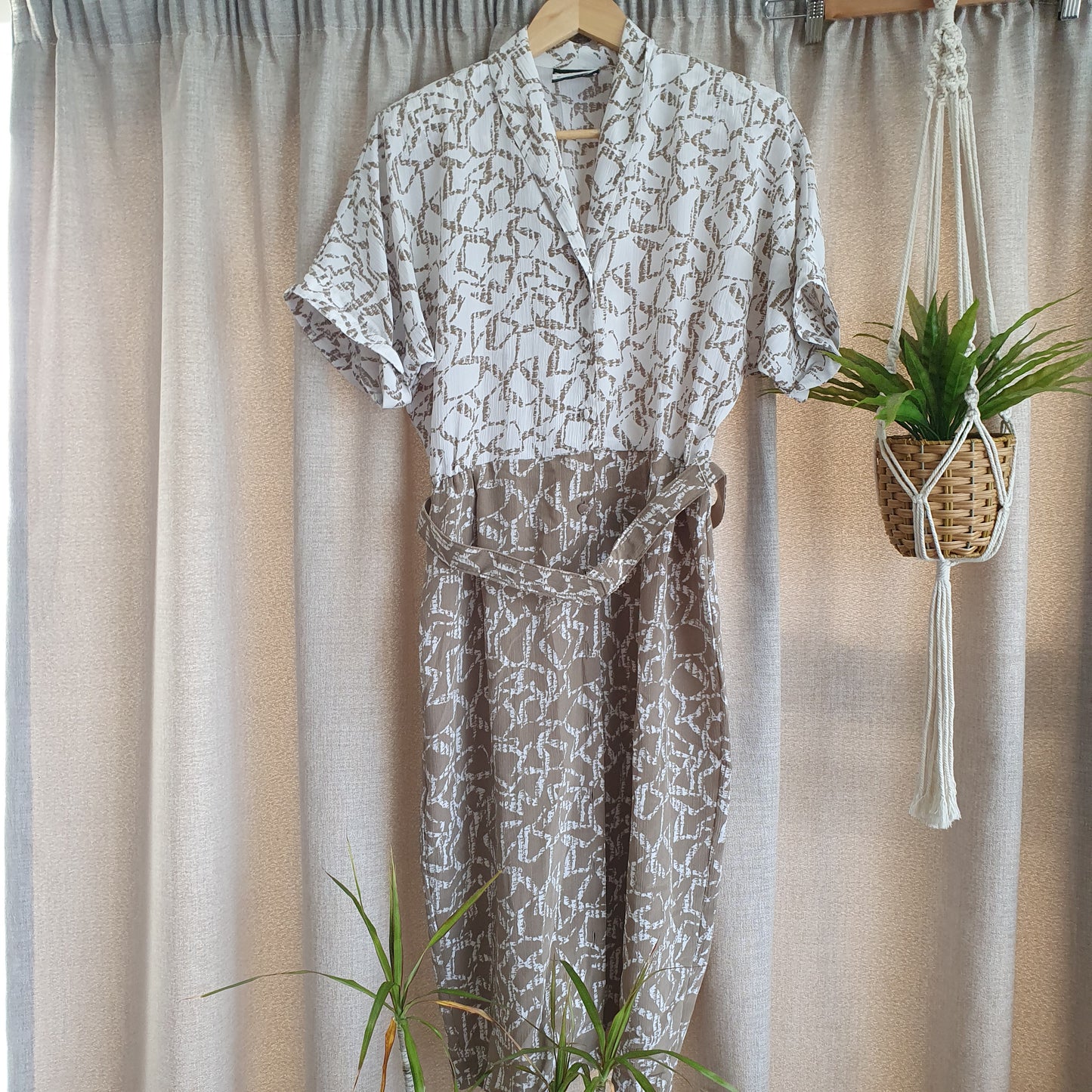 Vintage Dress with Belt (10 - Adult) *SALE