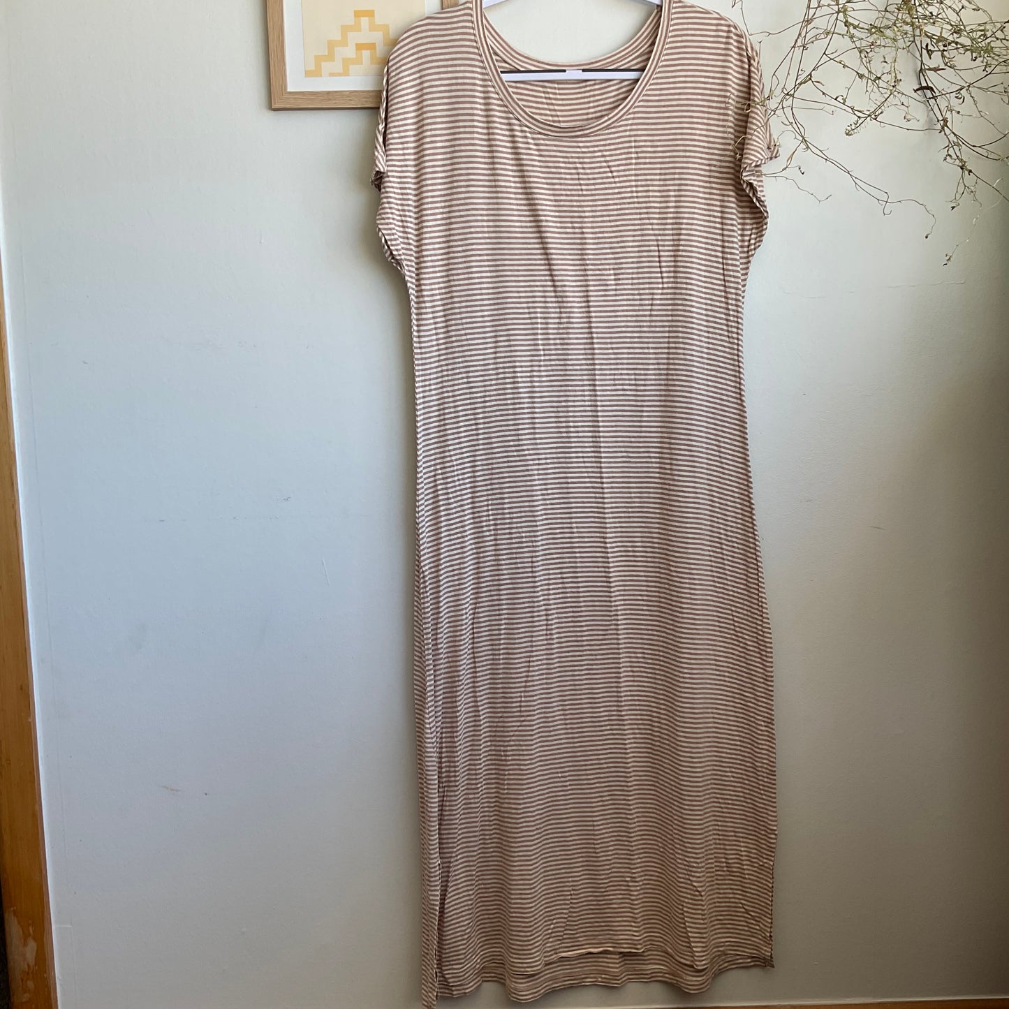 Tan Striped Maxi Dress(Women’s M/L)