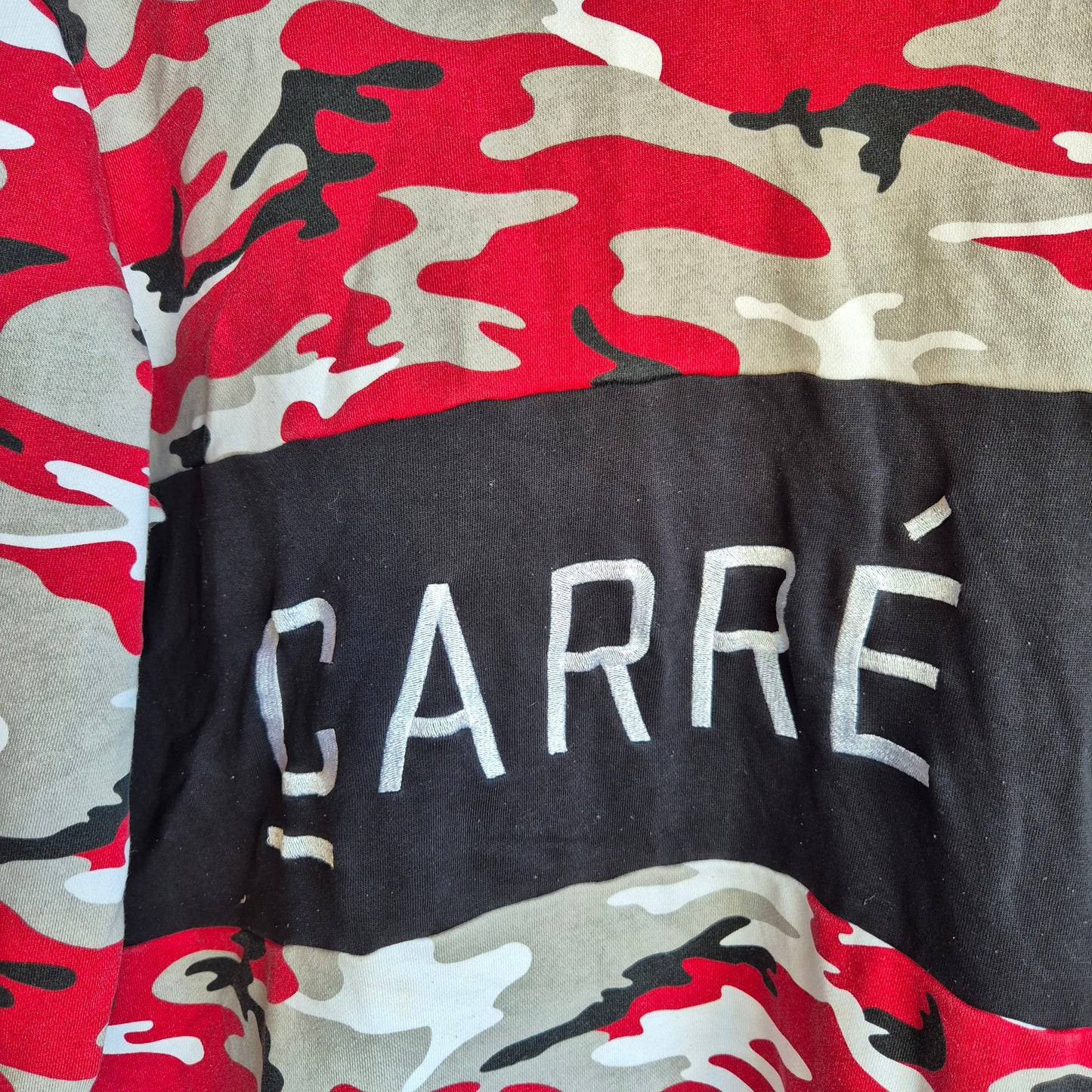 Carré Camo Hoodie (Adult Large)