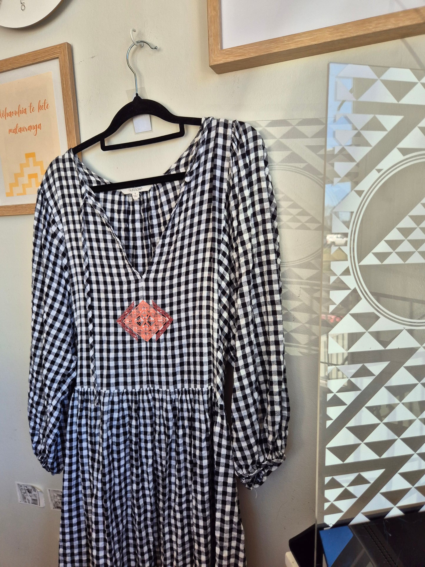 Toitū Kākahu - Glassons Dress (Women's S)