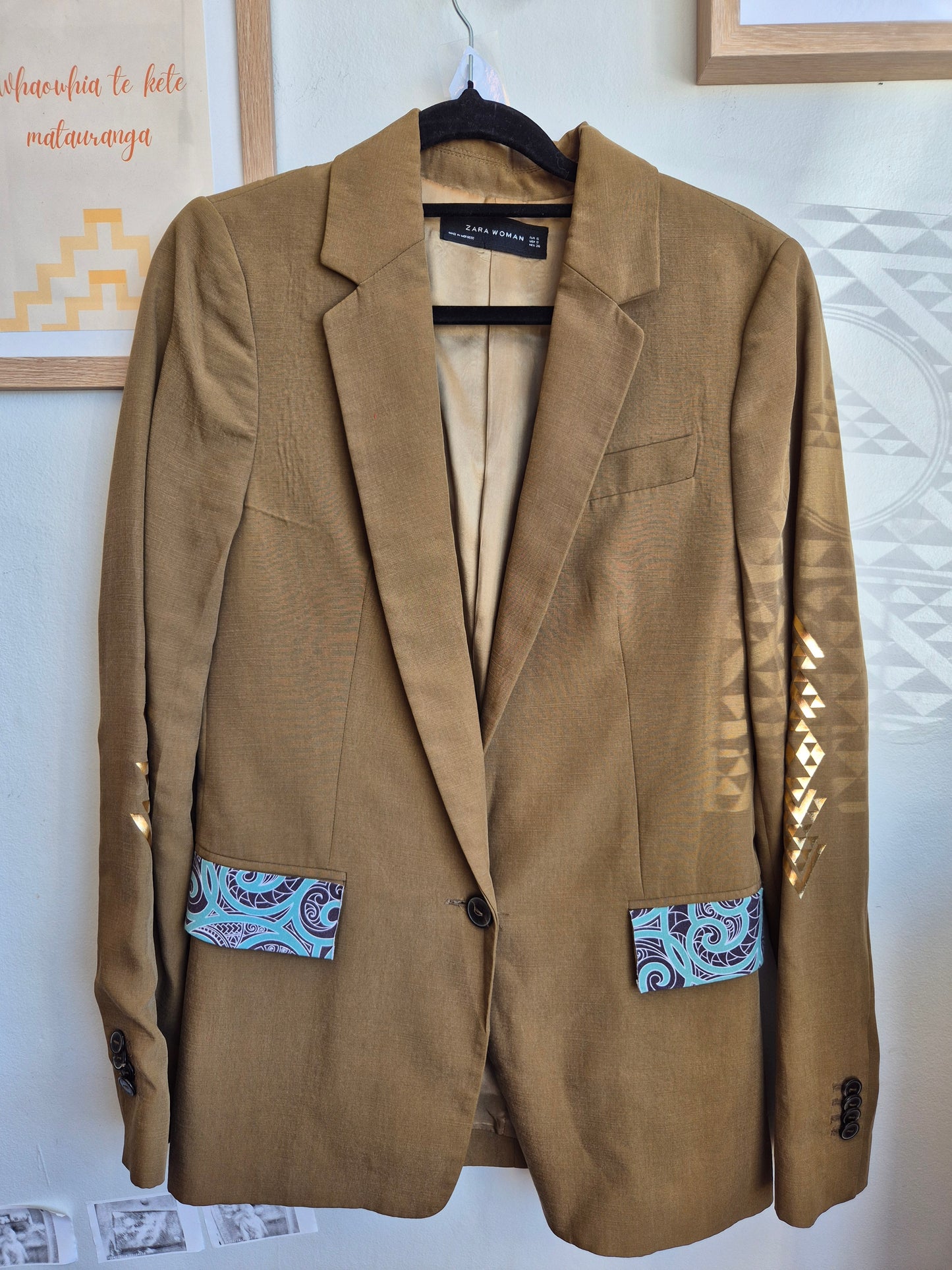 Toitū Kākahu - Zara Blazer (Women's 6)
