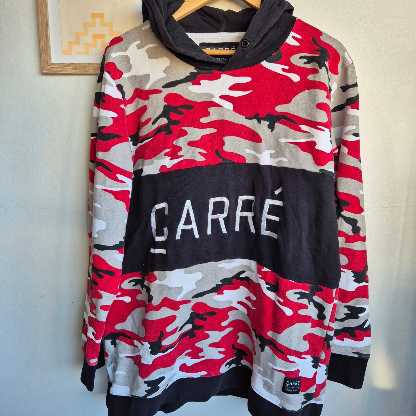 Carré Camo Hoodie (Adult Large)