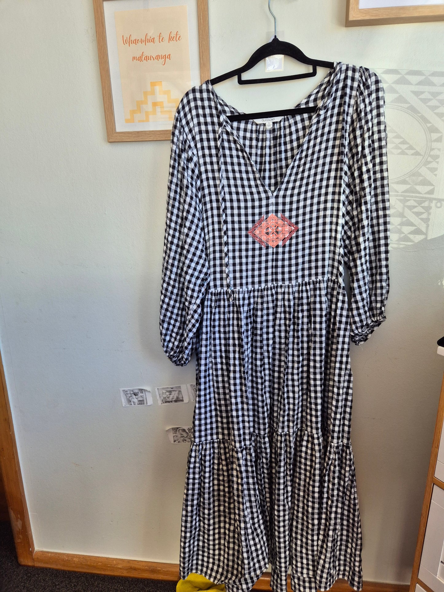 Toitū Kākahu - Glassons Dress (Women's S)