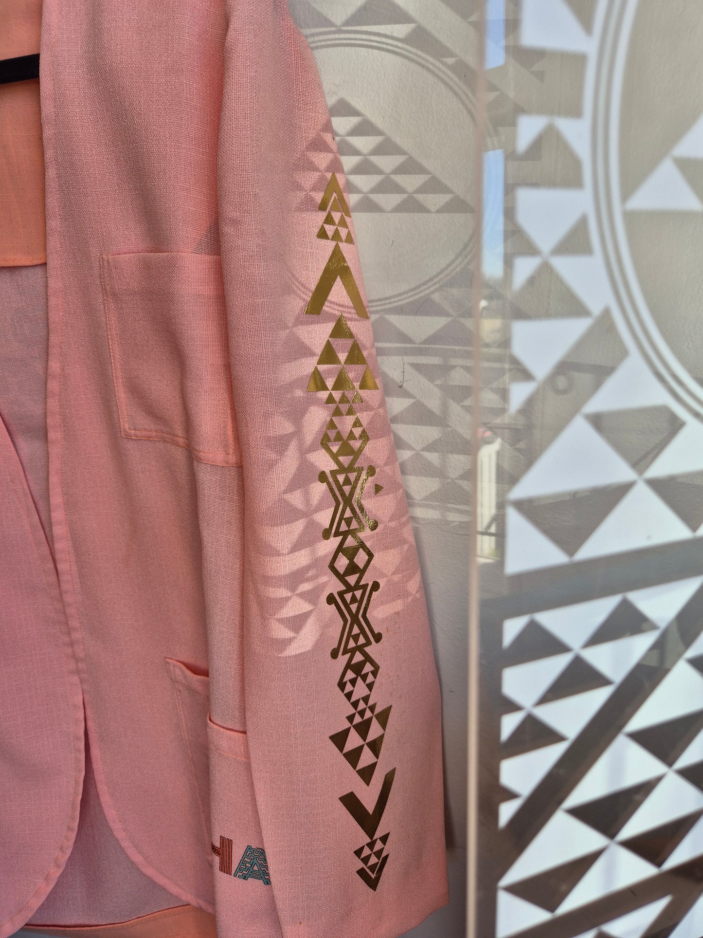 Toitū Kākahu; Vintage Pink Blazer (12-14 Women's)