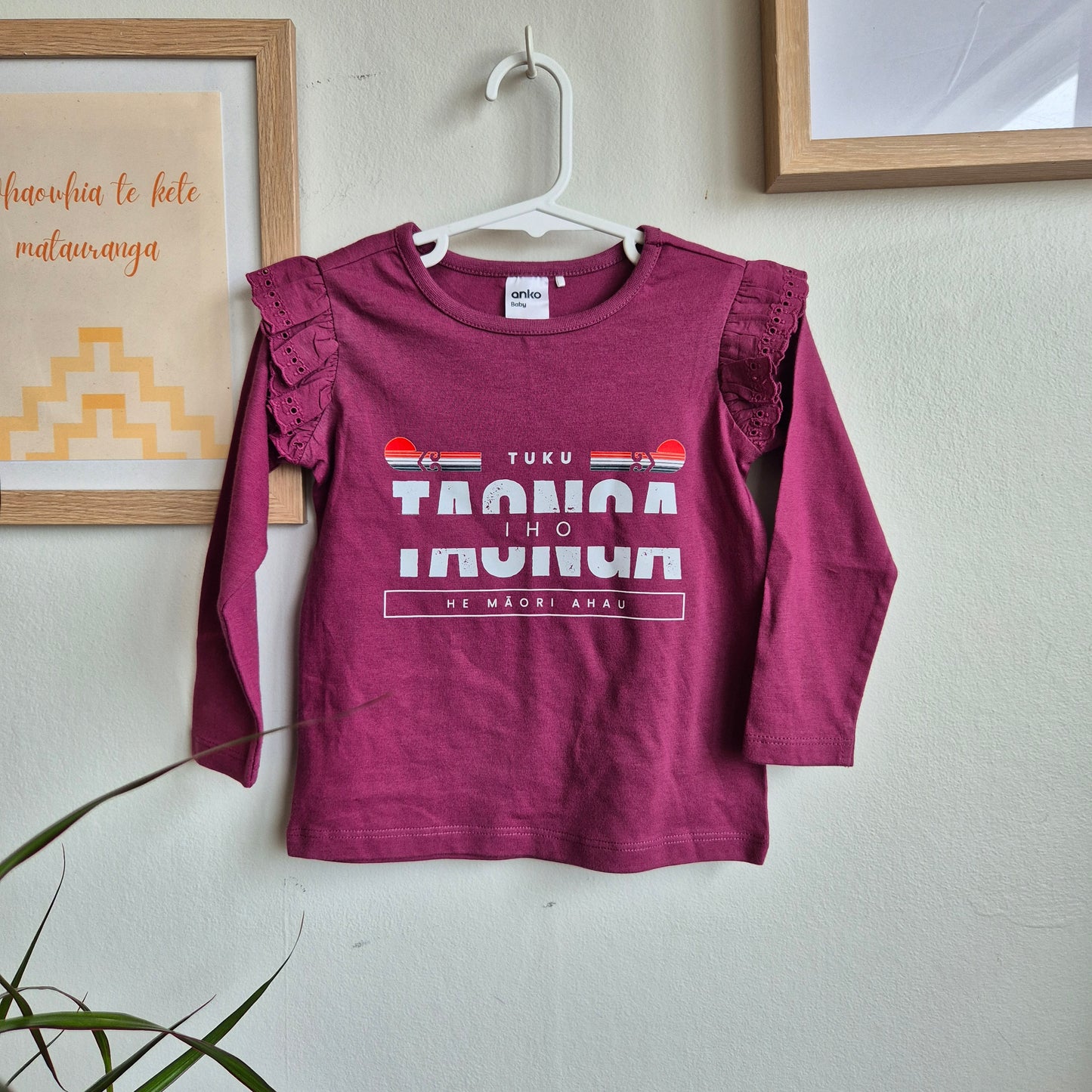 Taonga: Top (1y)