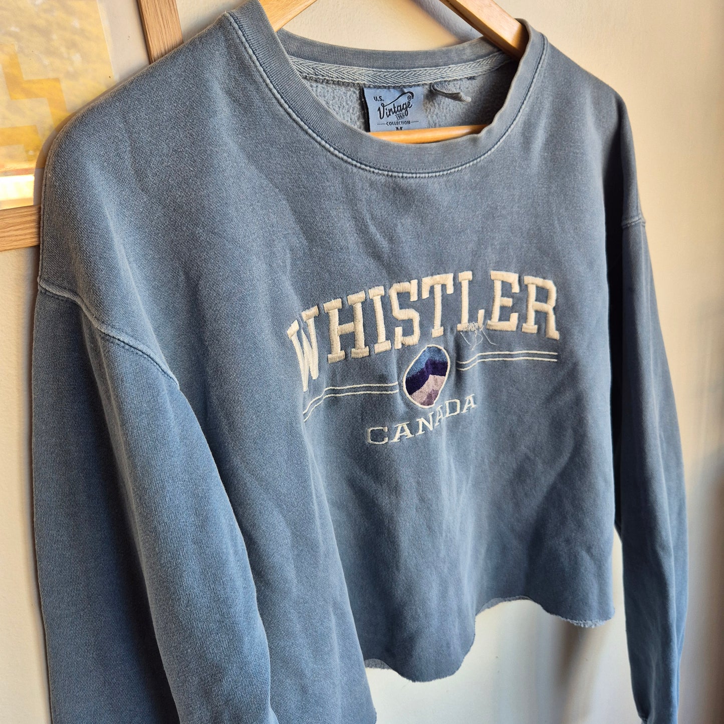 US Vintage Whistler Crop Crew (Adults M)