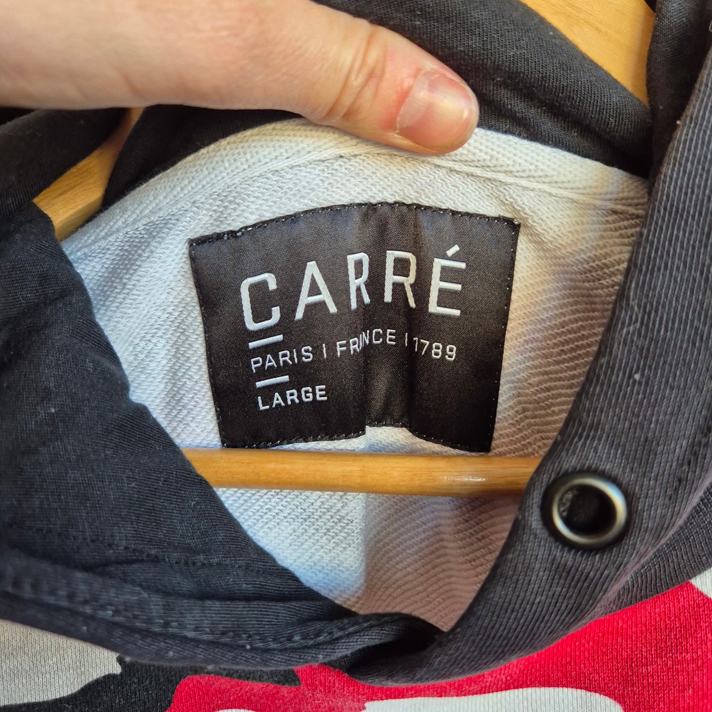 Carré Camo Hoodie (Adult Large)