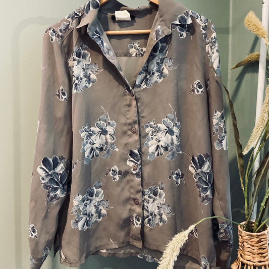 Vintage Floral Blouse (Women’s S-M)
