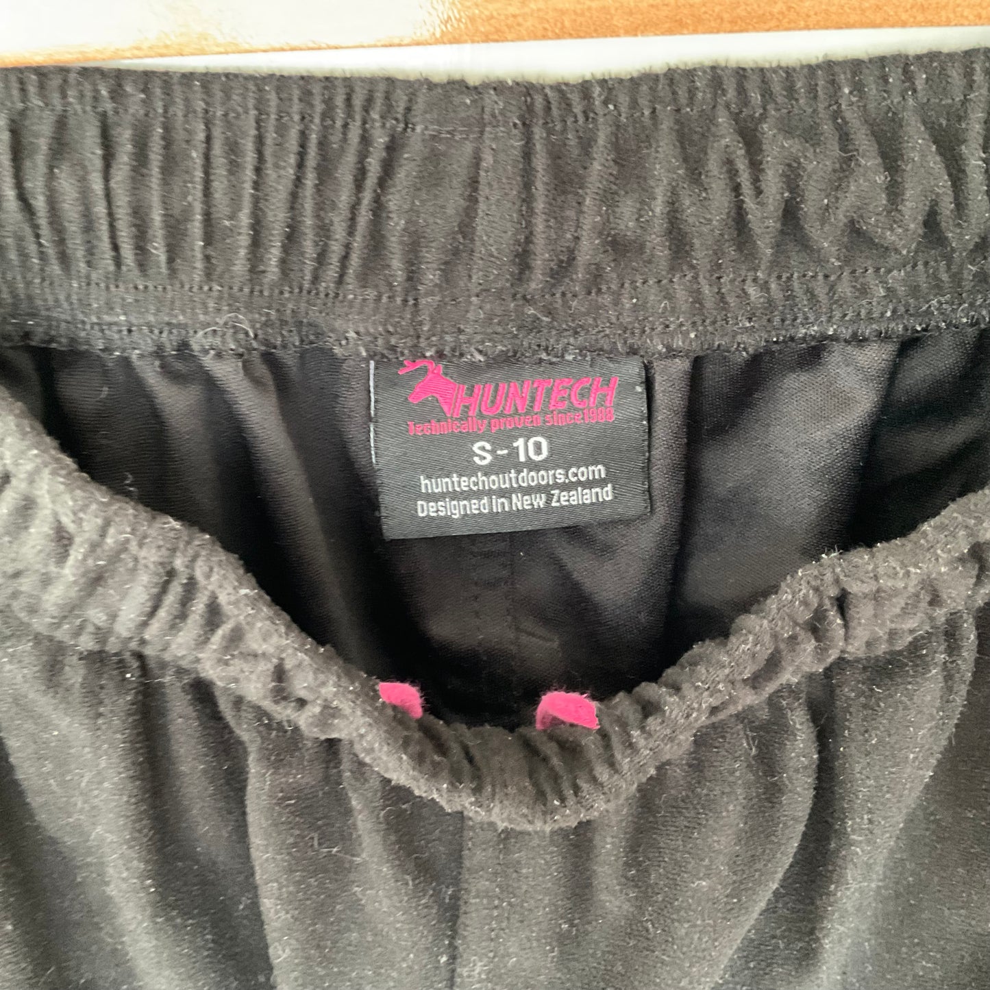Huntech (10 Rangatahi) *SALE