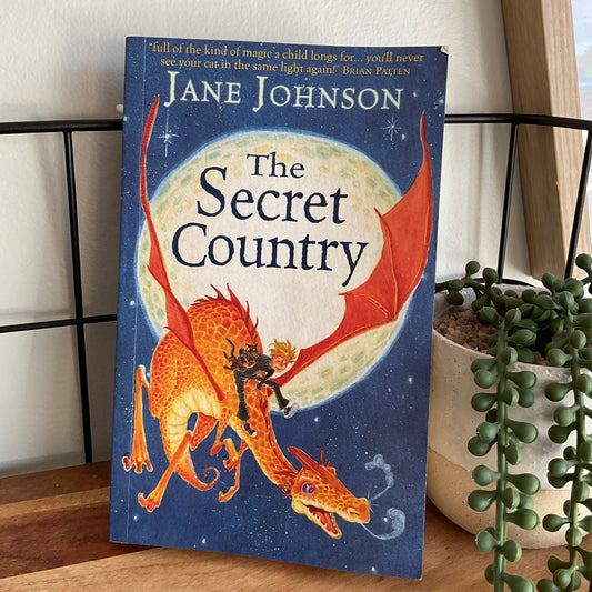 Jane Johnson, The Secret Country