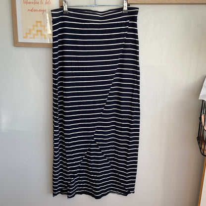 JayJays pinstripe Skirt (L)