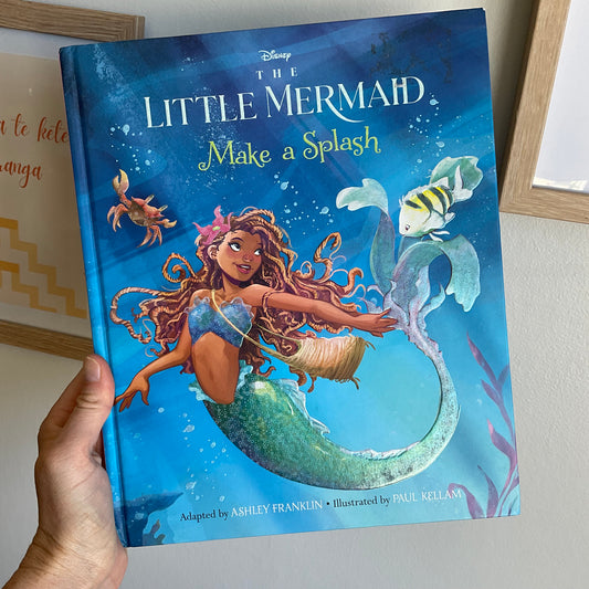 The Little Mermaid; make a Splash Hardcover Book