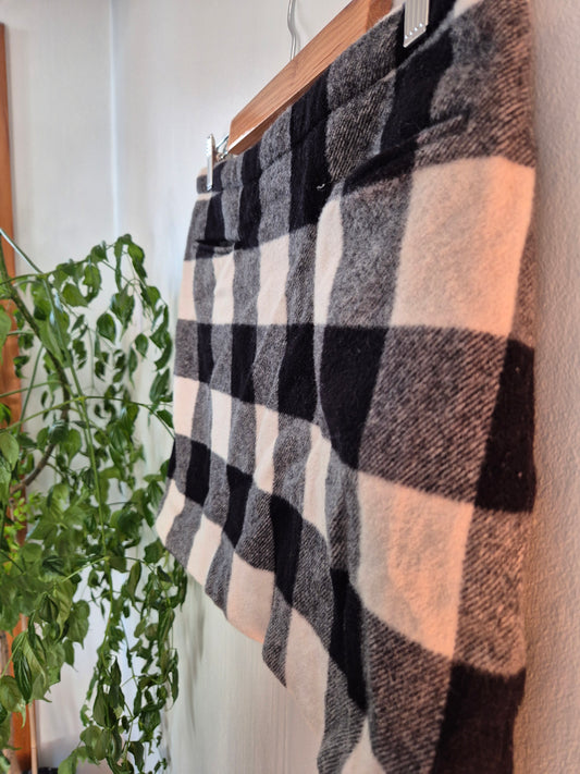 Country Road Wool Plaid Skirt (Women’s 10)