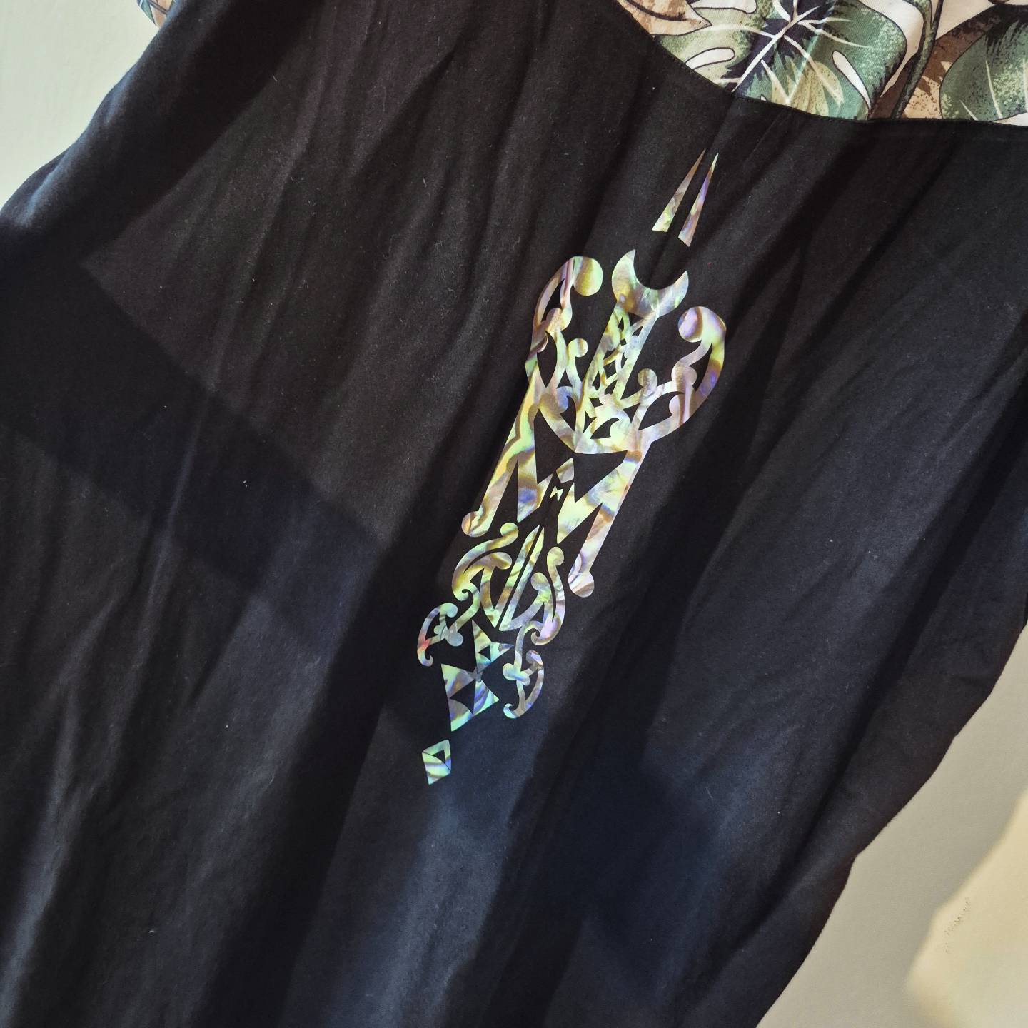 Mana Wahine Dress (Women's L)