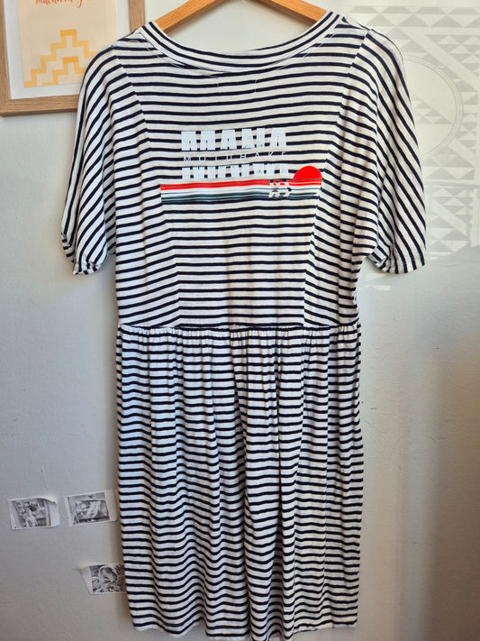 Toitū Kākahu - Glassons Dress (Women's S)