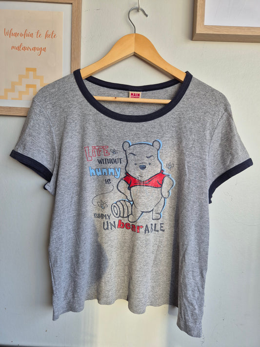 Vintage Pooh by Main Street Top (Adults s/m)