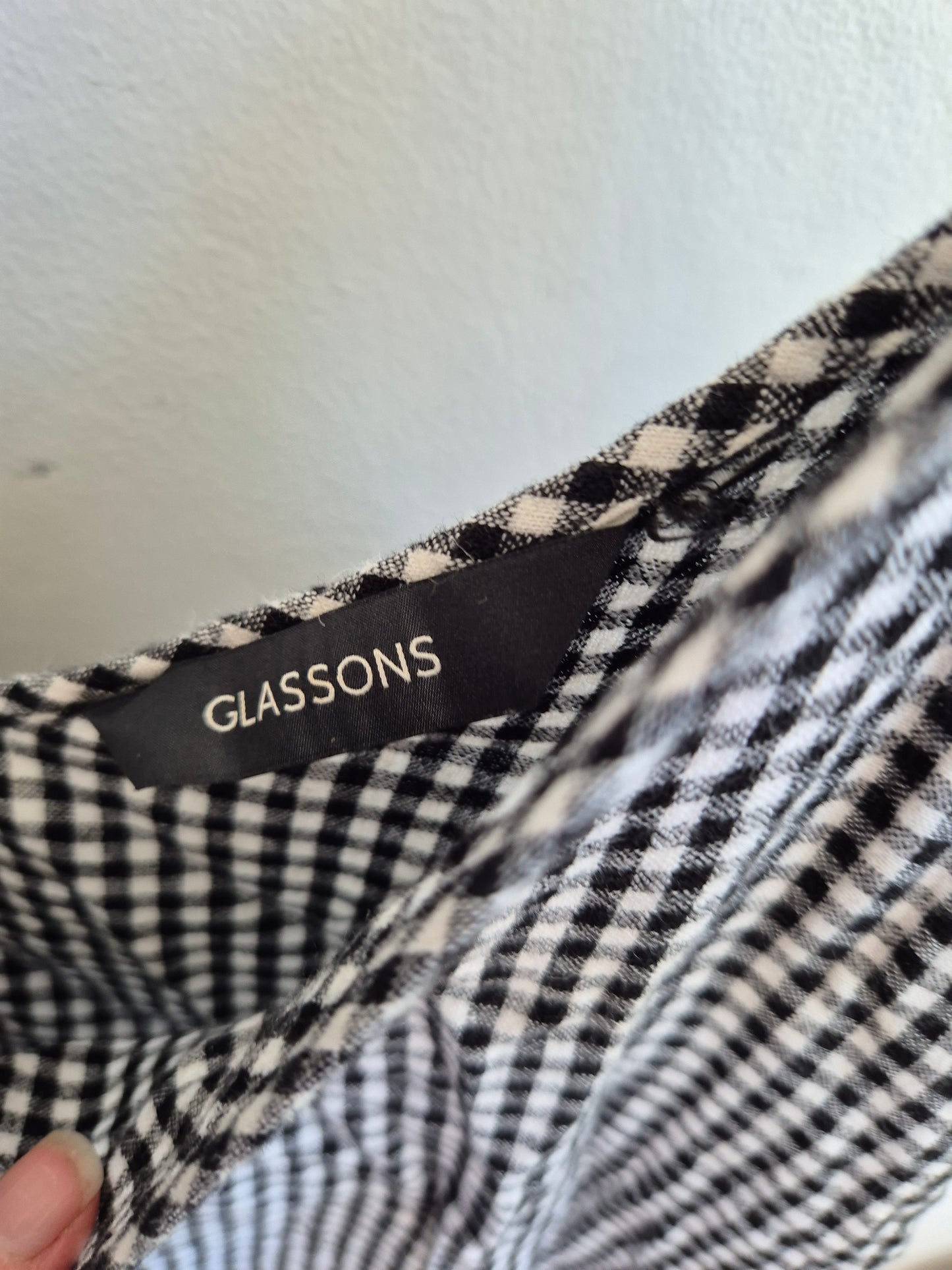 Toitū Kākahu - Glassons Gingham Dress (Women's M)