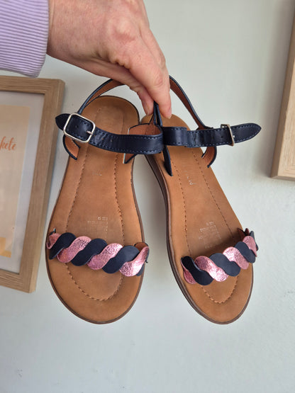 Generation New Sandals (11c)