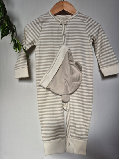 BNWT Little Bundle Baby Set (0-3m)