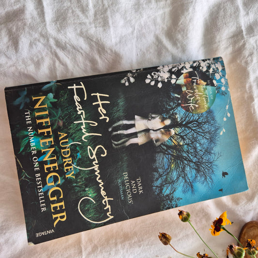 Her Fearful Symmetry by Audrey Nifgenegger